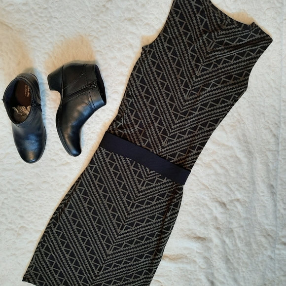 Apt. 9 Midi Dress! - Picture 2 of 4